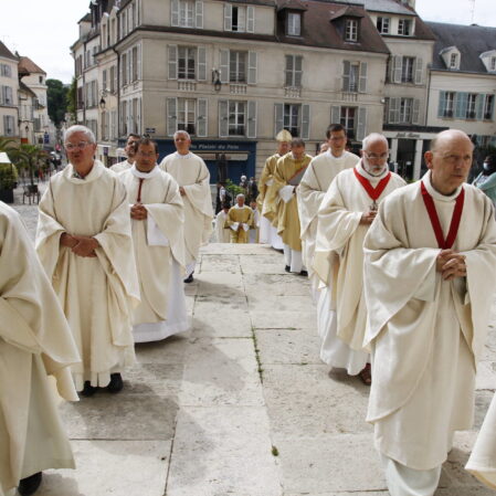 Ordinations sacerdotales 2022 : François-Olivier, Grégoire et Vianney