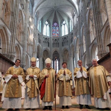 Ordination diaconale de Pierre, Dominique et Matthieu le 16 10 2022 – Diocèse de Meaux