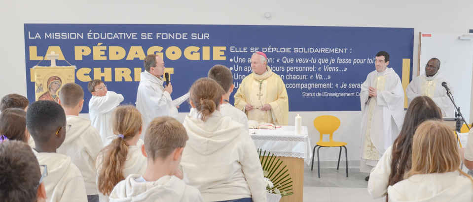 Messe de rentrée à l’Institution Saint-Colomban en présence de Mgr Jean-Yves Nahmias